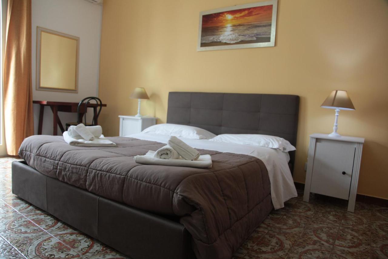 B&B Amelie Lecce Exterior foto